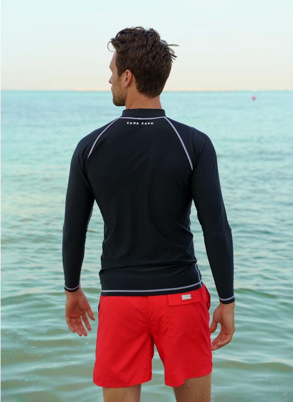 The Sunny by CAHA CAPO is a Men’s rash vest in black and part of our men’s swimwear collection, Made in UPF50+ fabric.