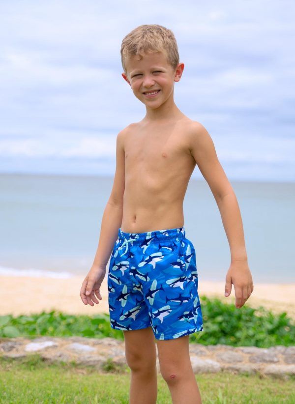 The Jack are essential CAHA CAPO boardshorts in Shark Surf. Part of the CAHA CAPO men's swimwear collection.