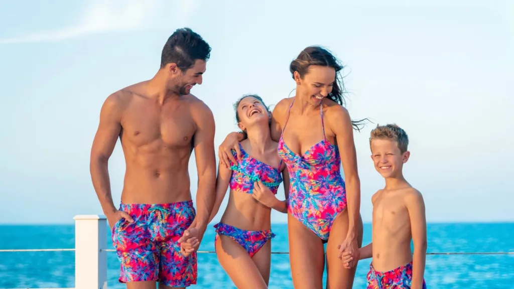 Family having fun doing 5 unforgettable things in Dubai, from the list written by CAHA CAPO’s team